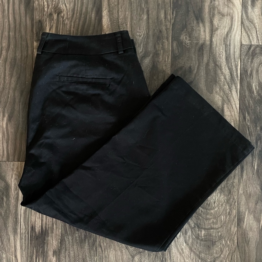 Women’s Dockers 12p